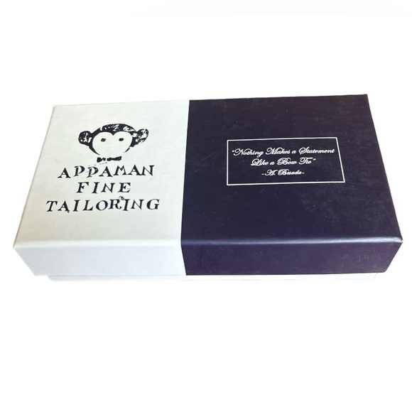 Appaman Boys Bow - Picture 3 of 4